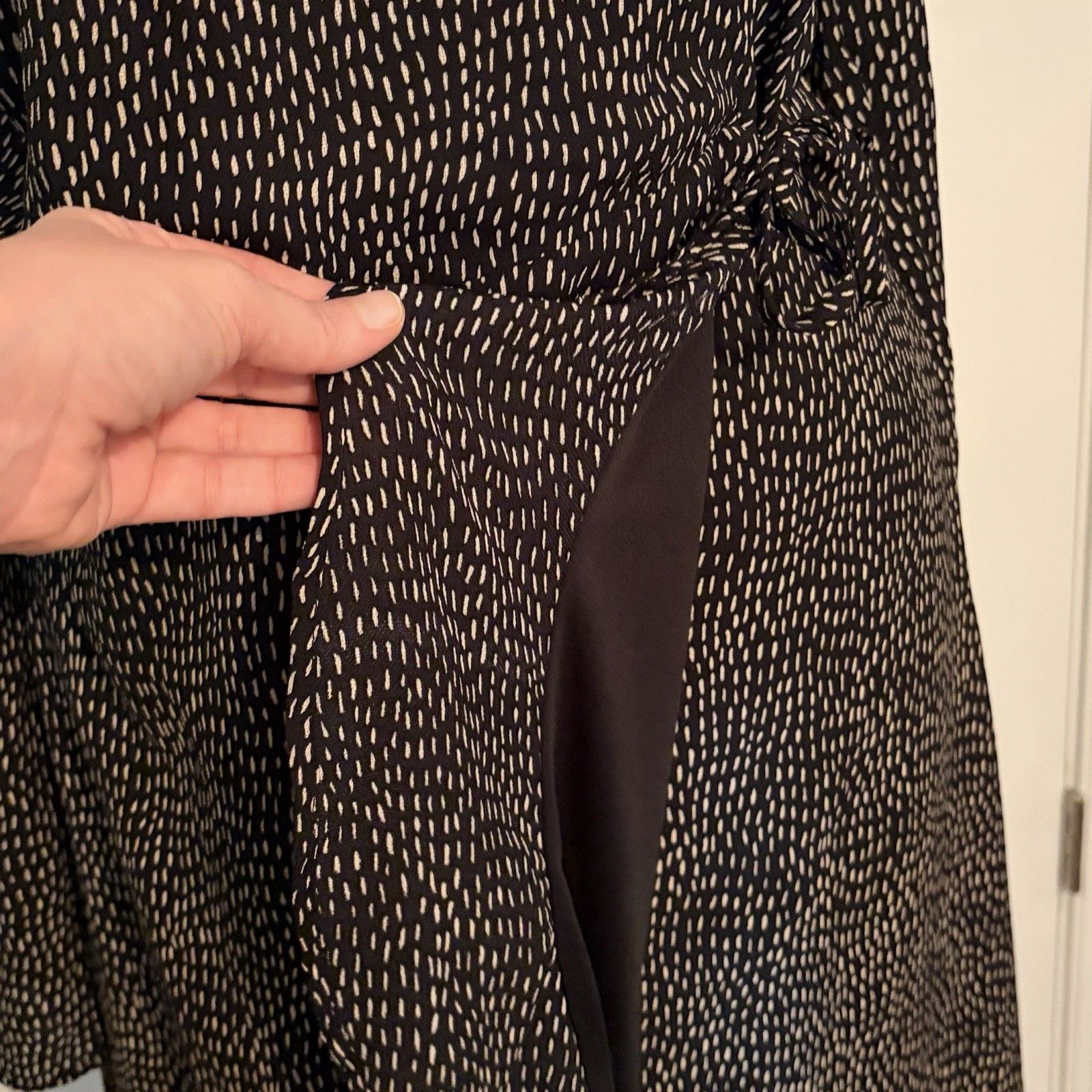 Nwt Amalli Talli Black White Polka Dot Long Sleeve Wrap Maxi Dress Womens Medium — image 4 of 8
